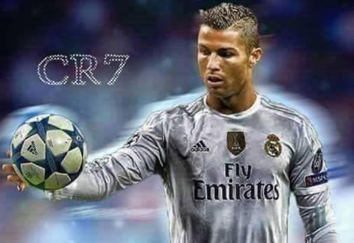 TORINO. Ronaldo al JMedical, i tifosi 'portaci la Champions