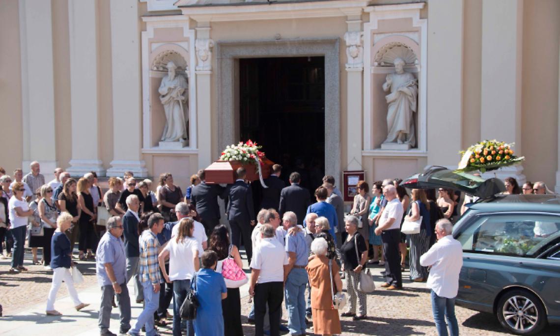 BARBANIA. Funerale Gaiottino, il prete: “E’ morto da innocente...”