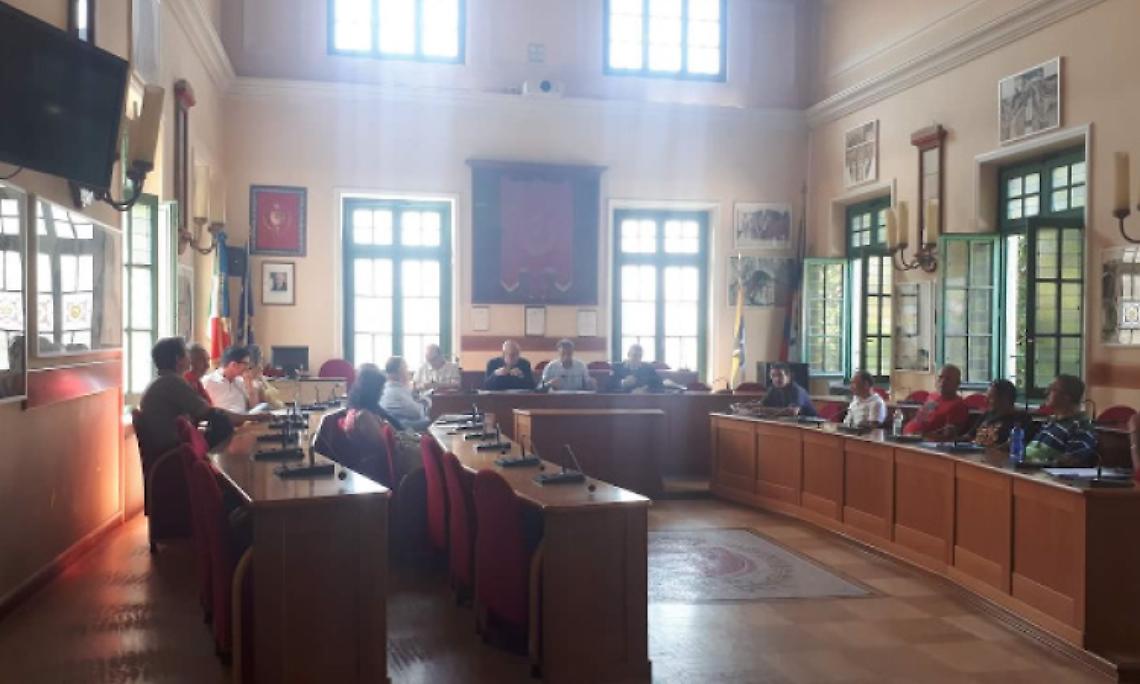 VENARIA. Tre aree mercatali nuove