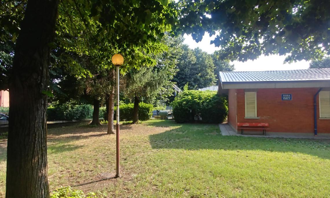 SAN MAURO. I lampioni si accendono  all’ora sbagliata