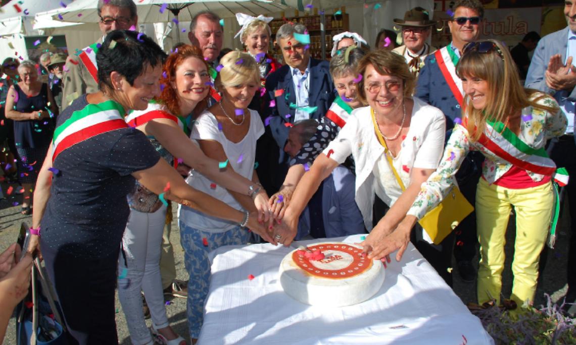 USSEGLIO. Torna la Mostra regionale della Toma di Lanzo e dei formaggi d’alpeggio