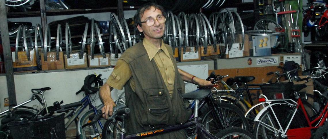 VERCELLI. Artigiano ucciso a coltellate: resta mistero, domani i funerali