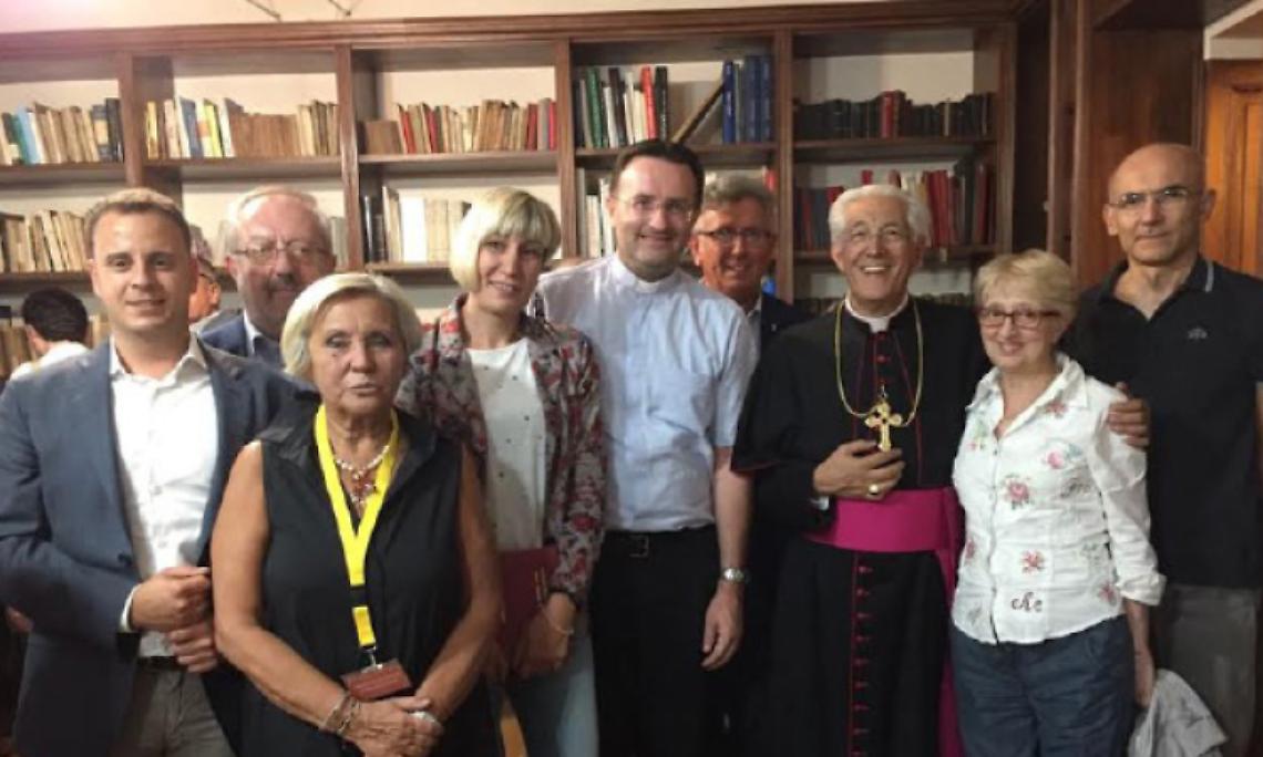CHIVASSO. Il Vescovo inaugura l’archivio storico parrocchiale