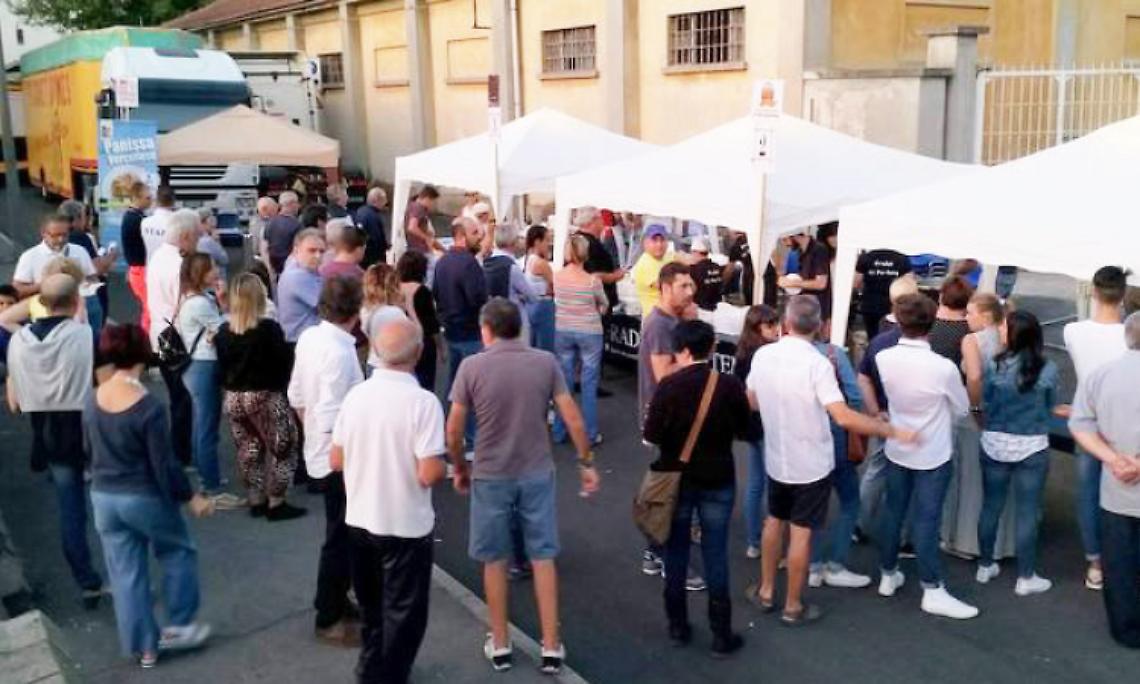 LIVORNO FERRARIS. Una tappa dei “Mondiali di Panissa” in piazza Possis durante la patronale
