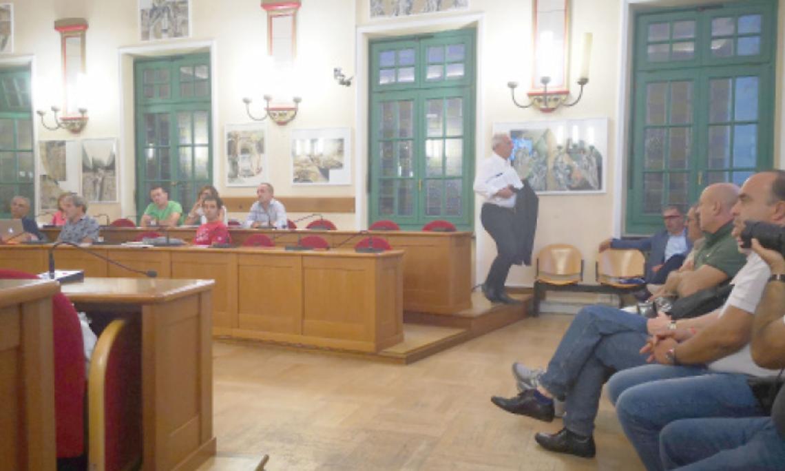 VENARIA. Scandalo multe, indaga la Procura