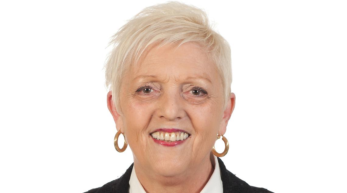 CIRI&Egrave;. Scivolone razzista, Aghem si dimetta