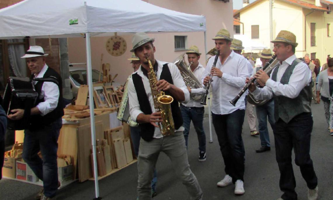 COSSANO. I preparativi raccontati da Francesio
