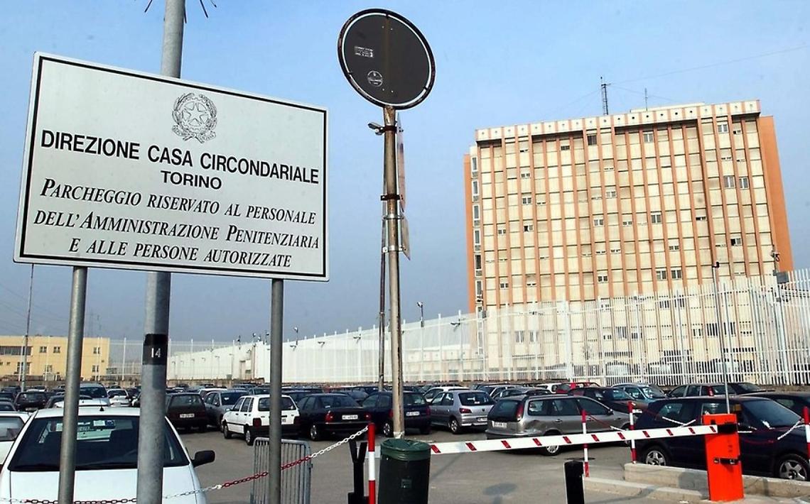 TORINO. Prostituzione in centro massaggi, arrestata donna
