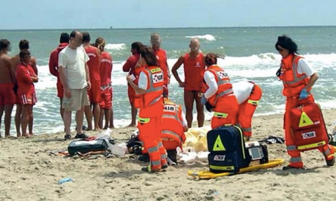 SCIOLZE. Annega in vacanza a Capo Passero. Fulvio Taricco aveva soli 43 anni