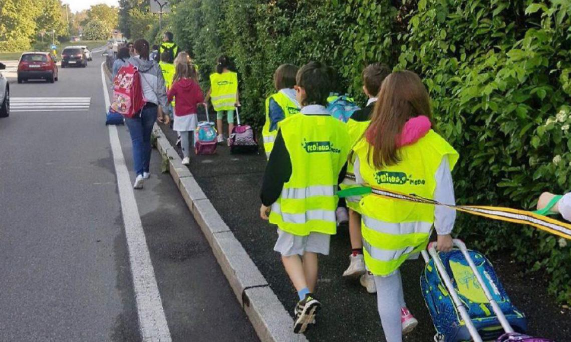 BANCHETTE. Tutti in partenza con il nuovo  “Pedibus” per le scuole