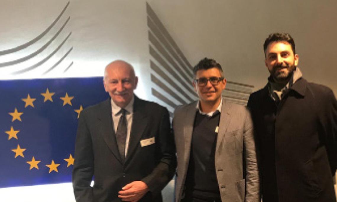 SCIOLZE. Anche Vittorio Moncalvo tra  i delegati volati a Bruxelles