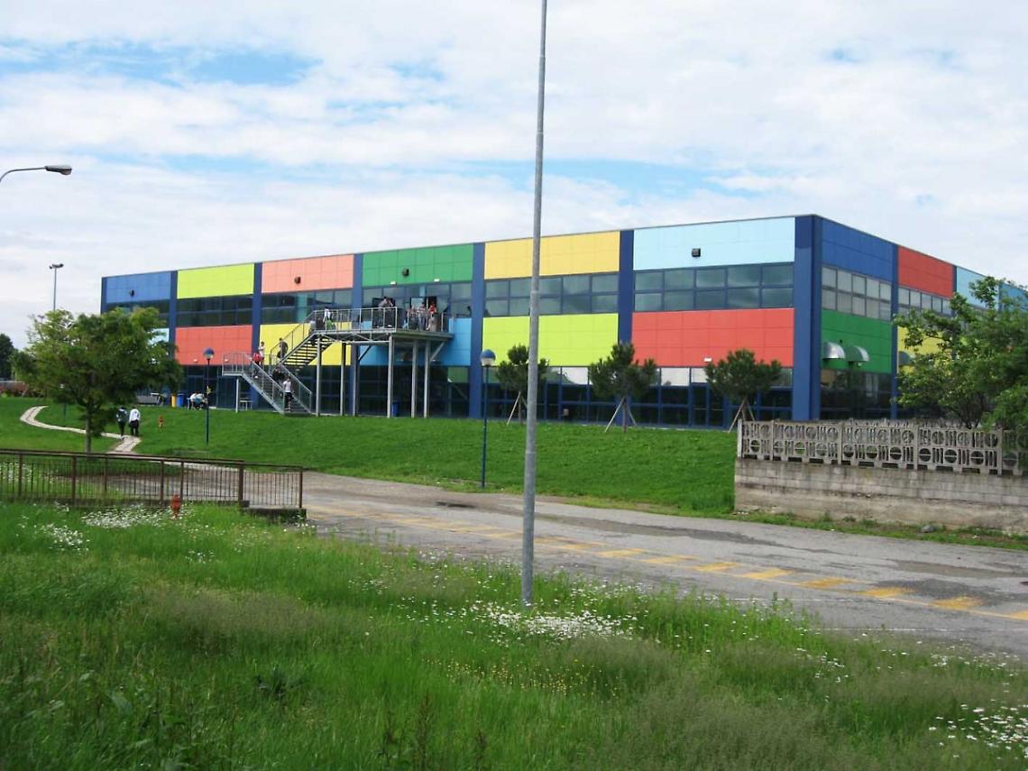 LEINÌ. Caro energia: la nuova scuola  ora costerà 65 mila euro in più