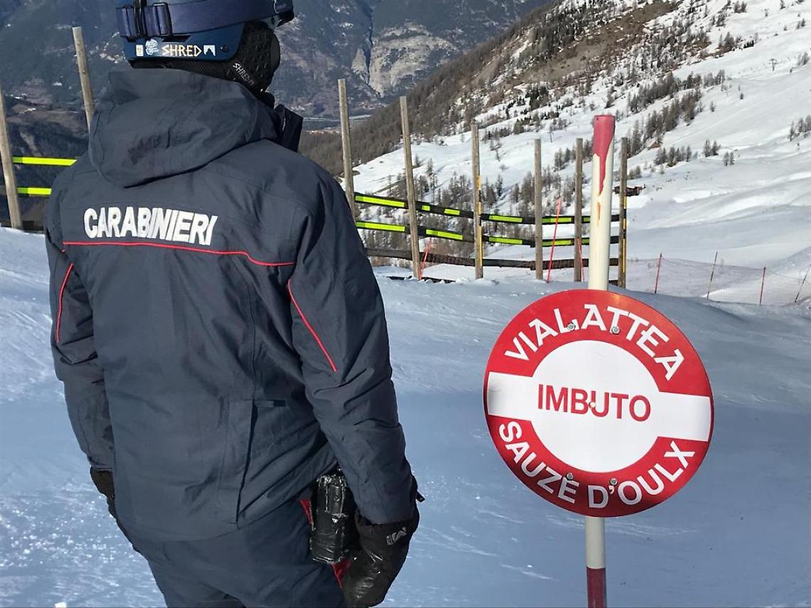SAUZE D'OULX. Bimba morta sugli sci:  i carabinieri sequestrano 4 piste in Val Susa