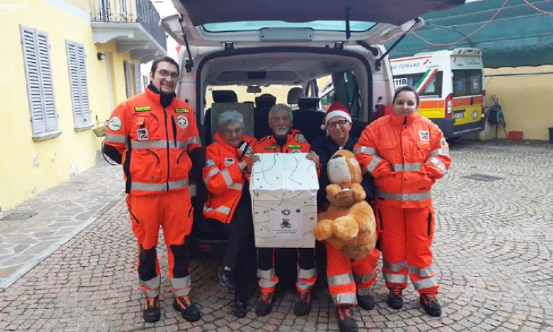 LIVORNO FERRARIS. Iniziativa della Pal: raccolti e donati 500 peluches
