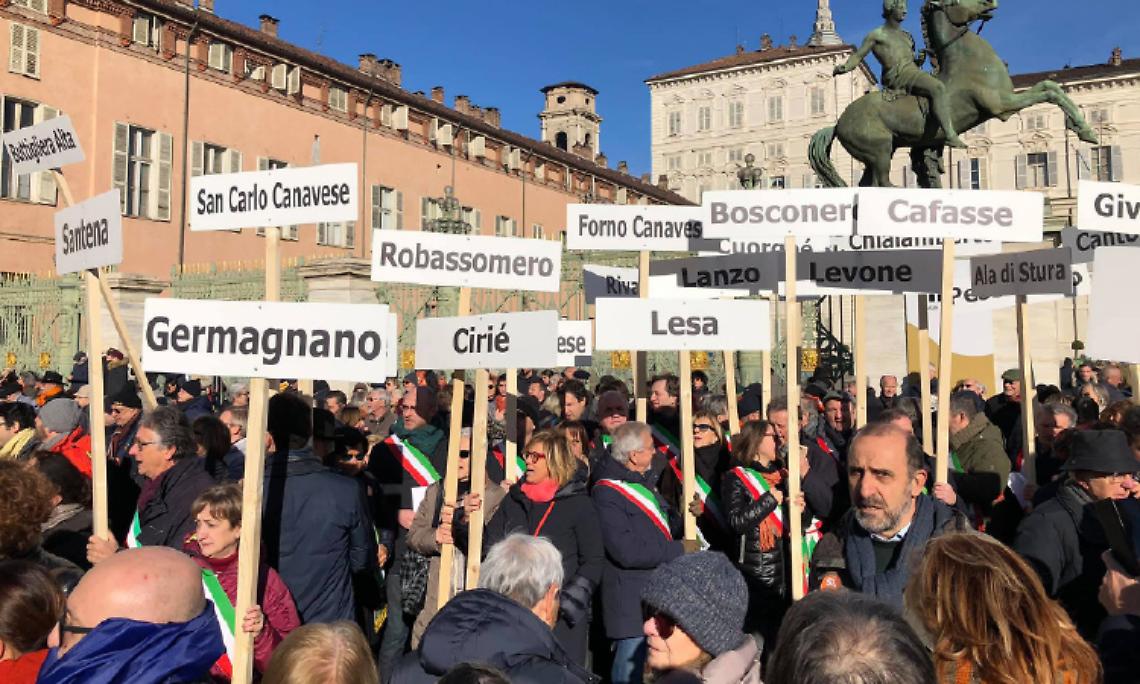 TORINO. Madamin, flash mob e elezioni. Tutti in piazza per dire “Sì Tav”