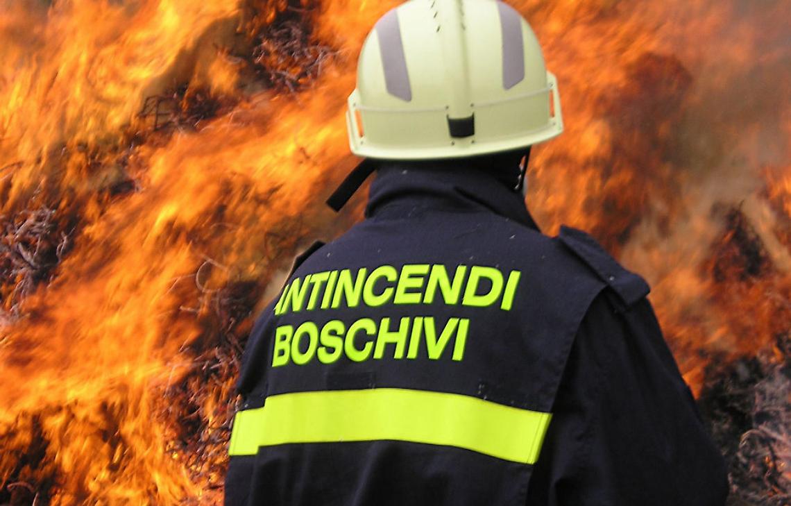 GIVOLETTO. Incendi: fiamme nel Torinese, evacuati ritornano nelle case