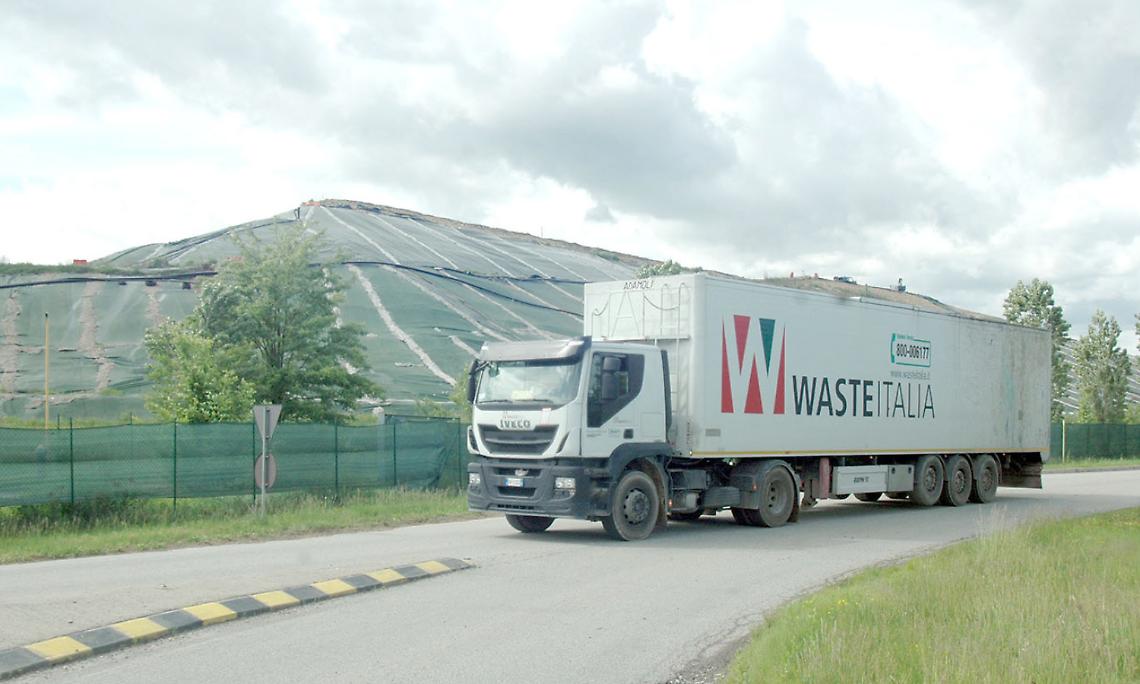 CHIVASSO. La discarica di Chivasso non riapre. Lo dice Castello