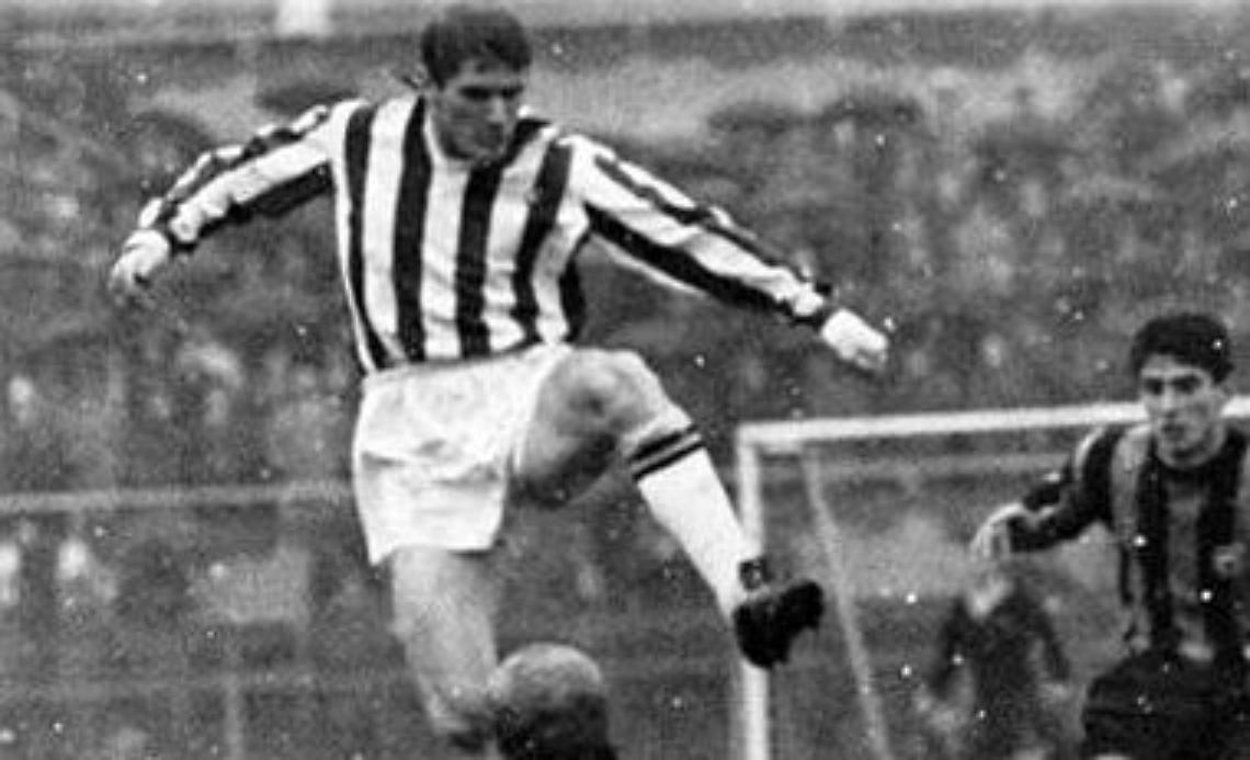 CALCIO. Dal campo di piazza di Spagna al cospetto della Regina d'Inghilterra: Leoncini, il calciatore leale