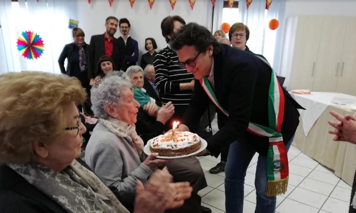 COSSANO. Olimpia Mary Maglione ha spento le sue 100 candeline