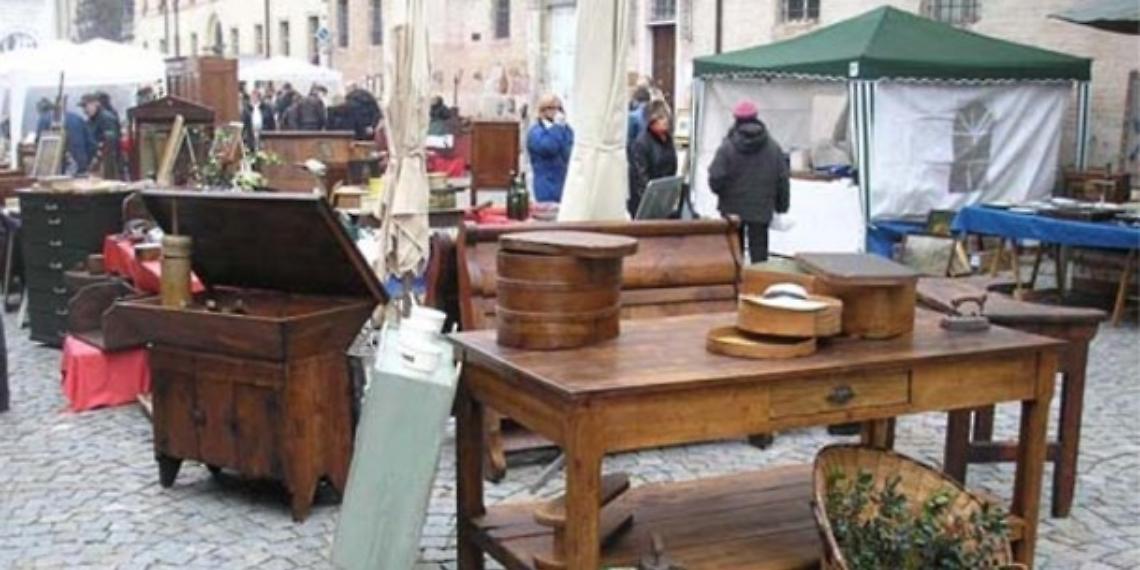 CHIVASSO. Che fine ha fatto il "Mercà d'la Tola"?
