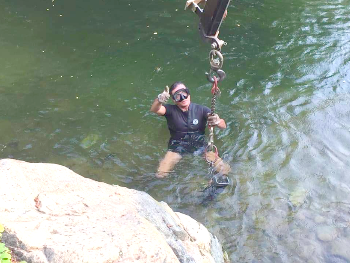 ROCCA. Il sindaco sommozzatore si immerge per ripulire la &ldquo;goja&rdquo; di Ponte Osio