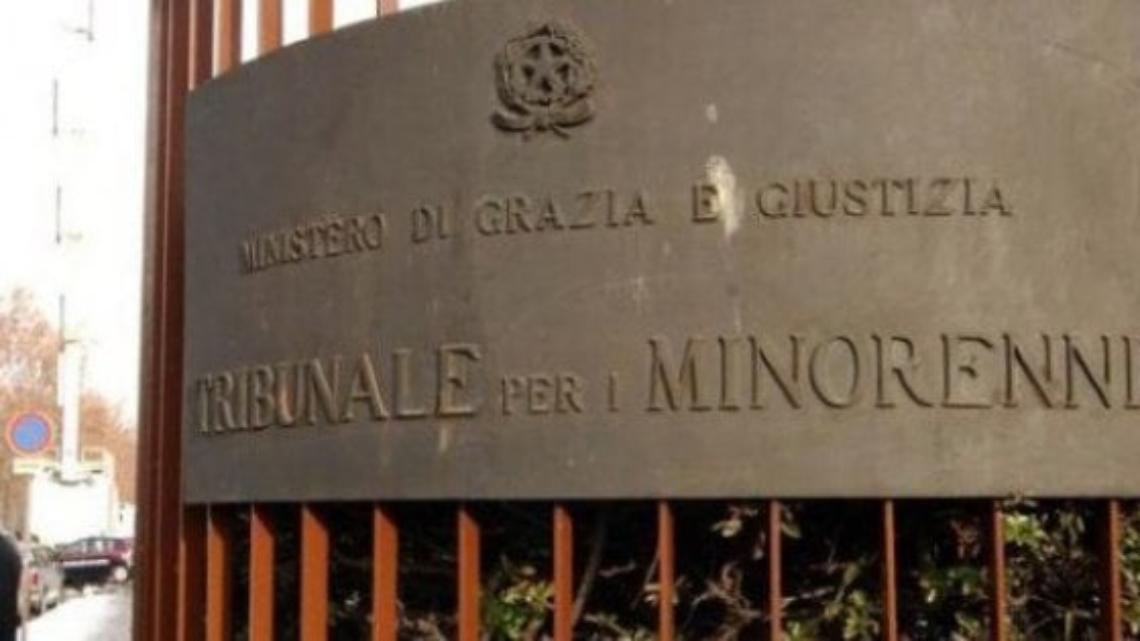 BOLOGNA. Affidi illeciti: tribunale 'riabilita' il padre