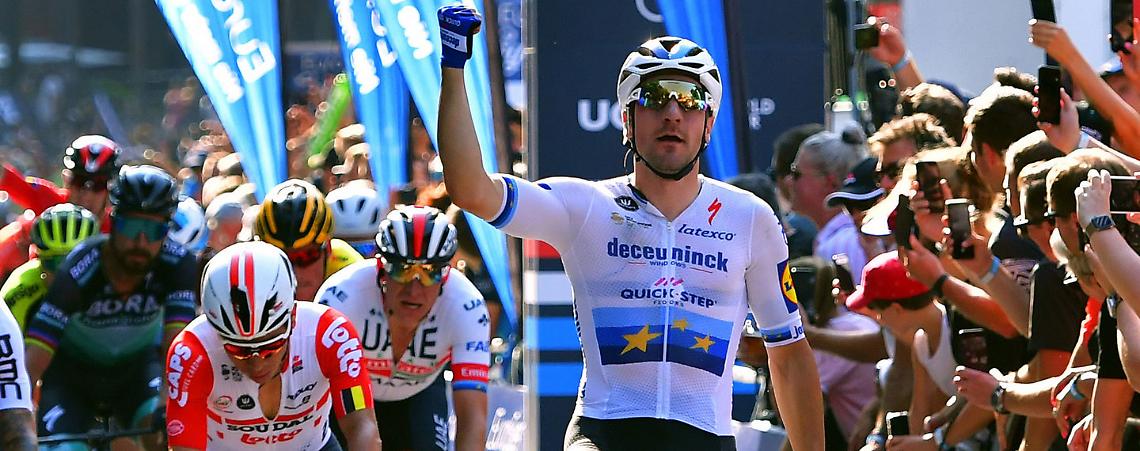 CICLISMO. Viviani precede Ewan e Nizzolo sul traguardo di Amburgo