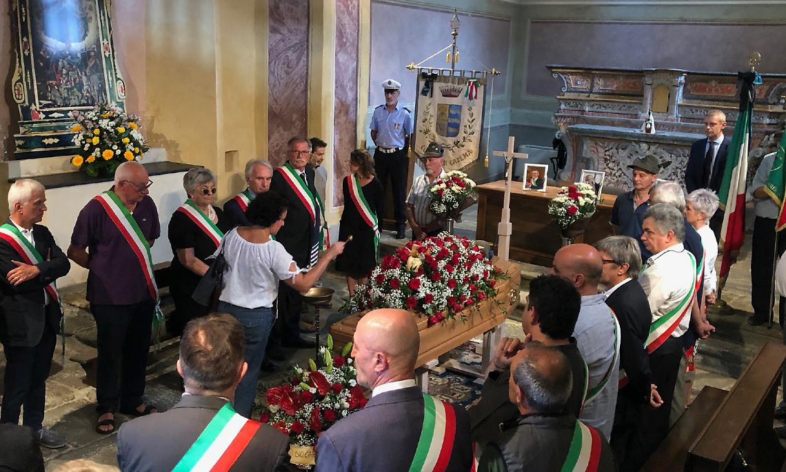 CAREMA. Decine di sindaci per l’ultimo  saluto a Giovanni Aldigheri