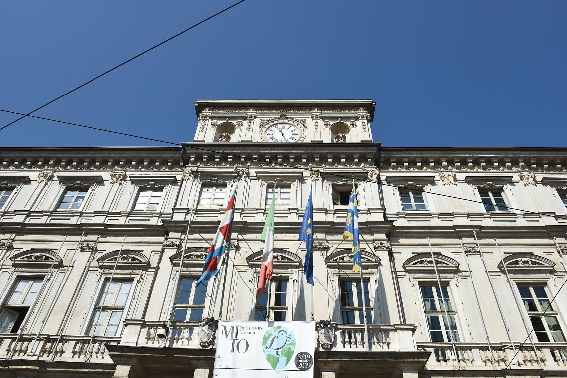 TORINO. Protesta dei lavoratori area tecnica, poche assunzioni