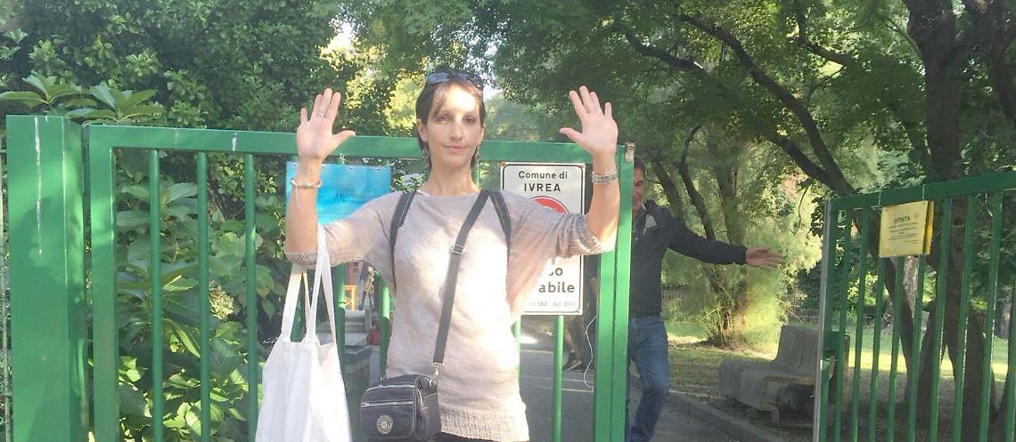 No green pass. La direttrice rimanda a casa un'insegnante di Ivrea, ma non farà le barricate