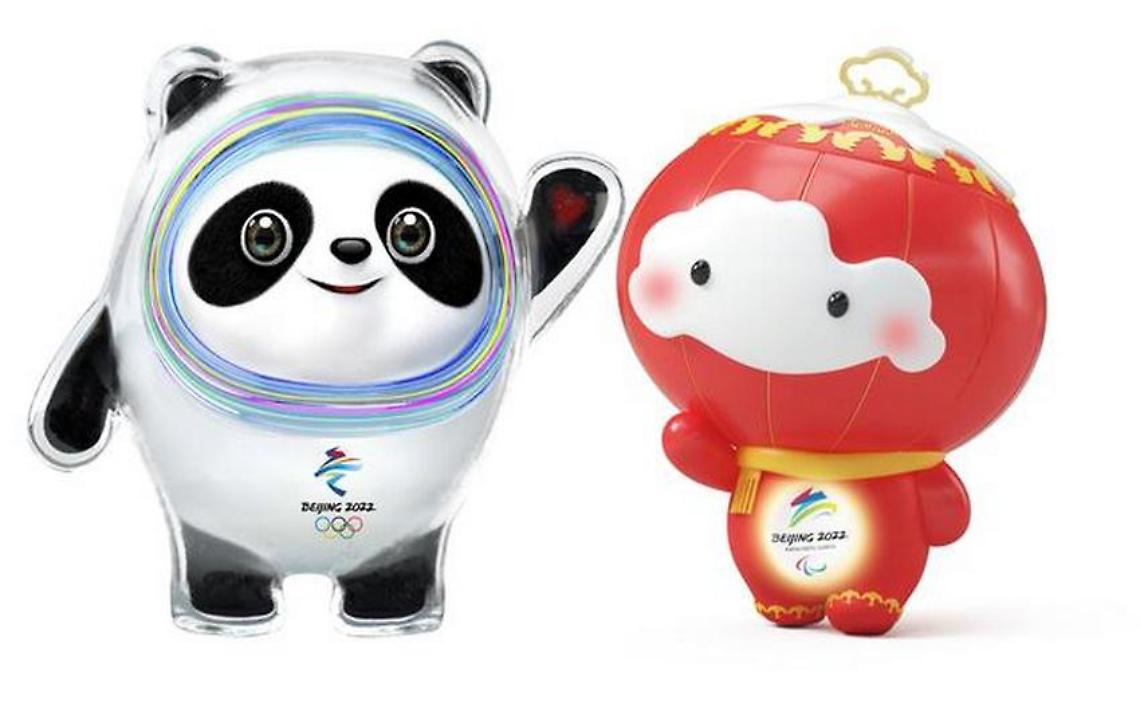 PECHINO 2022. Bing Dwen Dwen e Shuey Rhon Rhon le mascotte dei Giochi Olimpici e Paralimpici invernali
