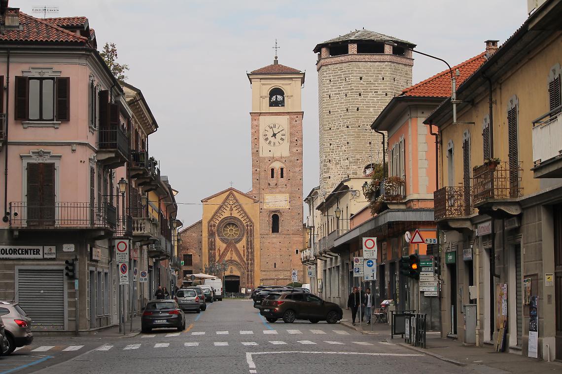 CHIVASSO. Via Po pedonale fino al Duomo. Sì, ma a che prezzo?