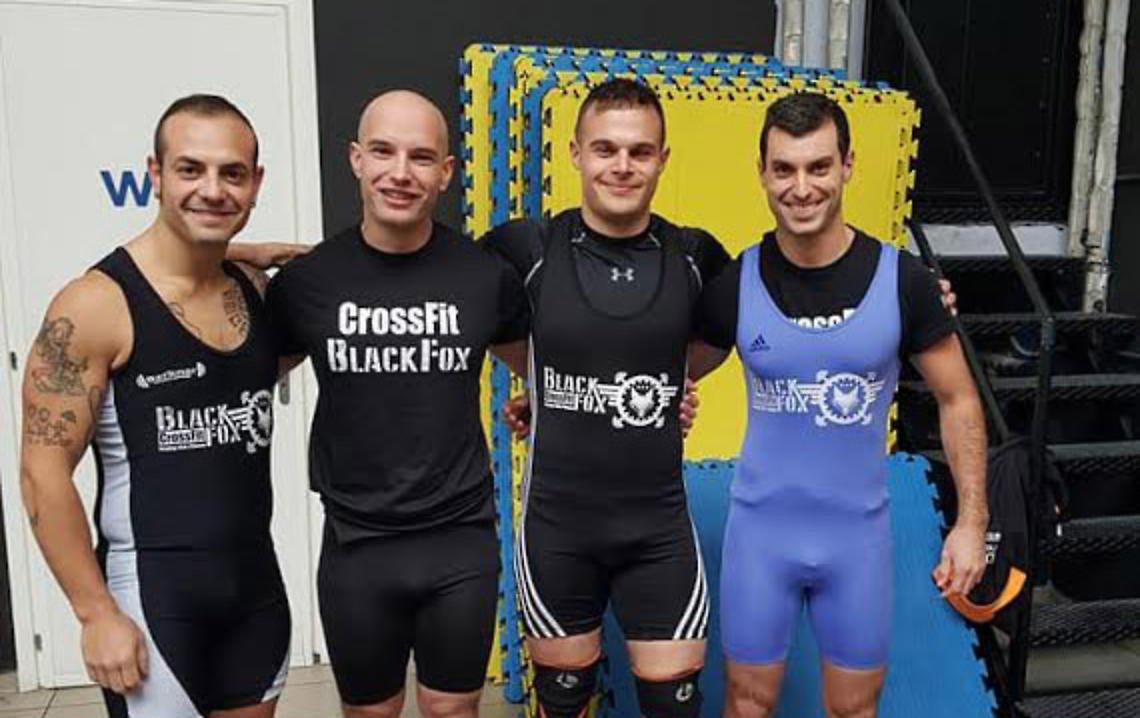 SOLLEVAMENTO PESI. BlackFox Volpiano scatenata a Torino