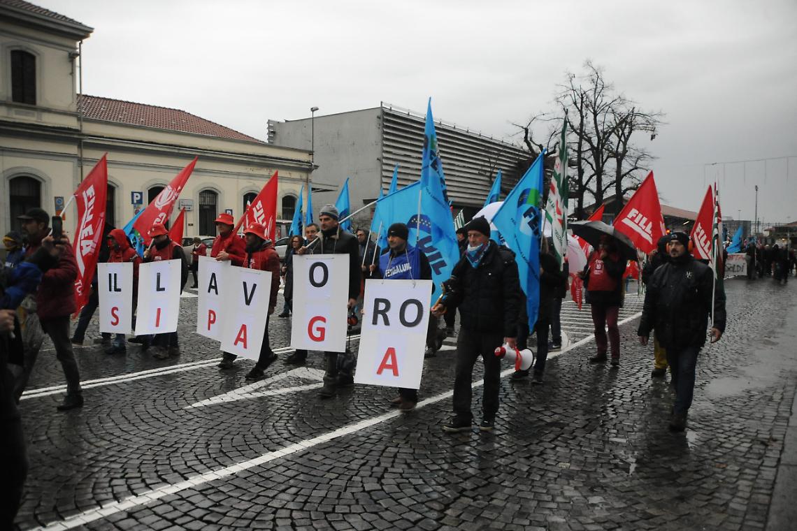 IVREA. Mgc Manital, senza stipendi Chissà se pagheranno il 7...!
