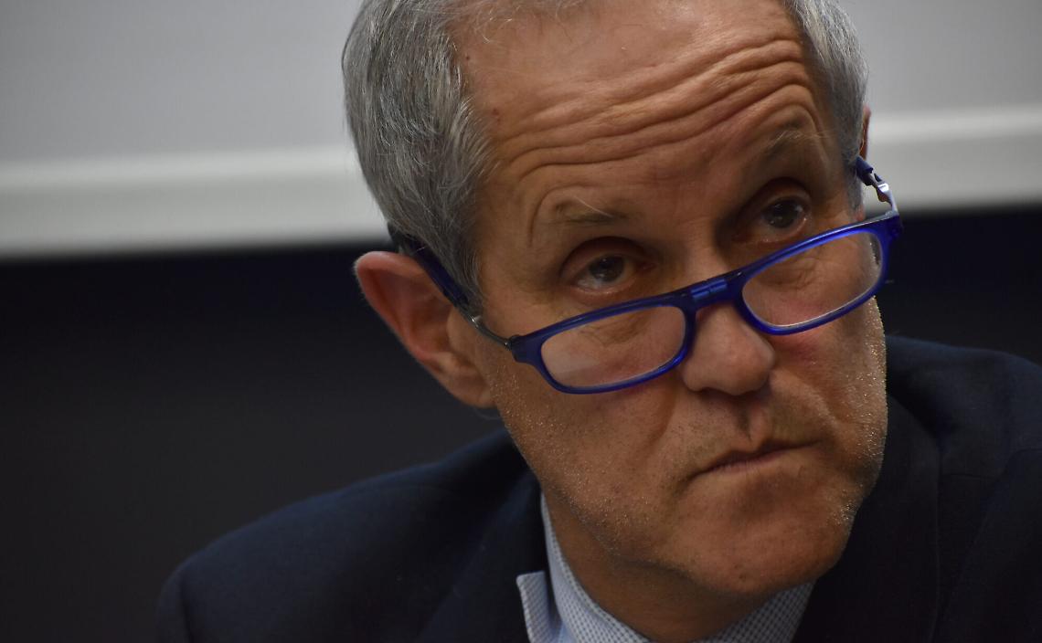I Fratelli d'Italia mandano "a quel paese" il sindaco Sertoli.