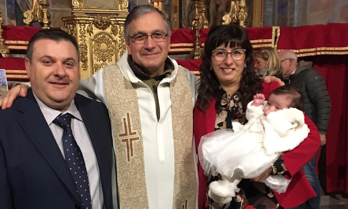 VALPERGA. Celebrato  il primo battesimo nella restaurata  cappella  di San Rocco