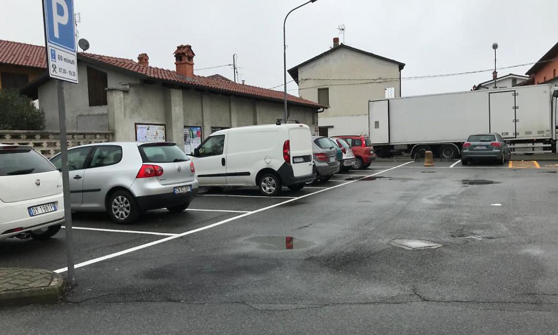 RONDISSONE. Arriva in paese la sosta con disco orario