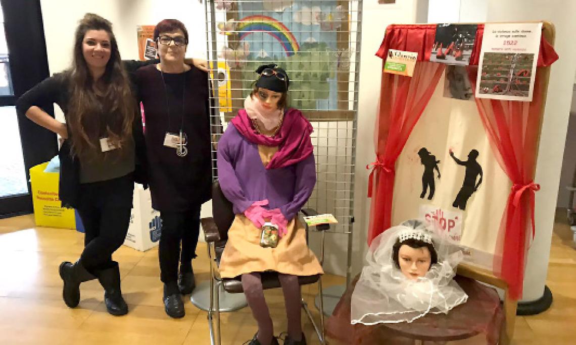 SETTIMO. “No alla violenza”: due nuove installazioni alla biblioteca Archimede