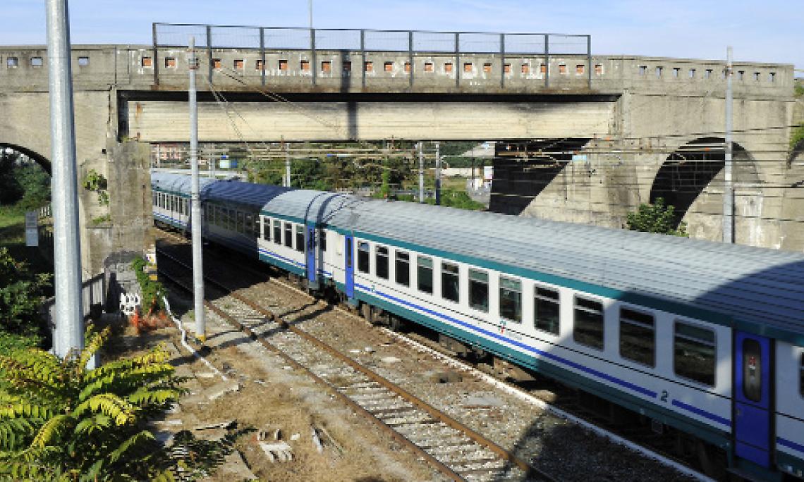 CHIVASSO. Il ponte di via Foglizzo a rischio  ma il Comune prende in giro...