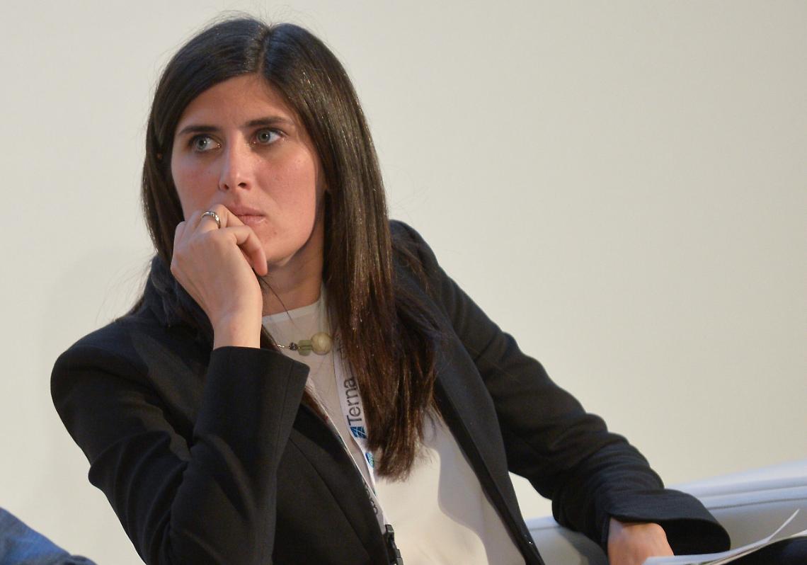 IVREA. Rifiuti: poltronificio della Lega.  Vietti Niclot dalla Scs a Trm?