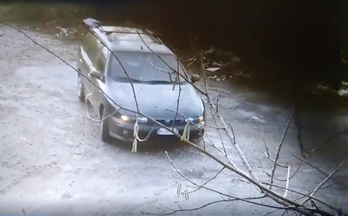 CHIVASSO.  Fototrappole contro abbandono rifiuti, multe