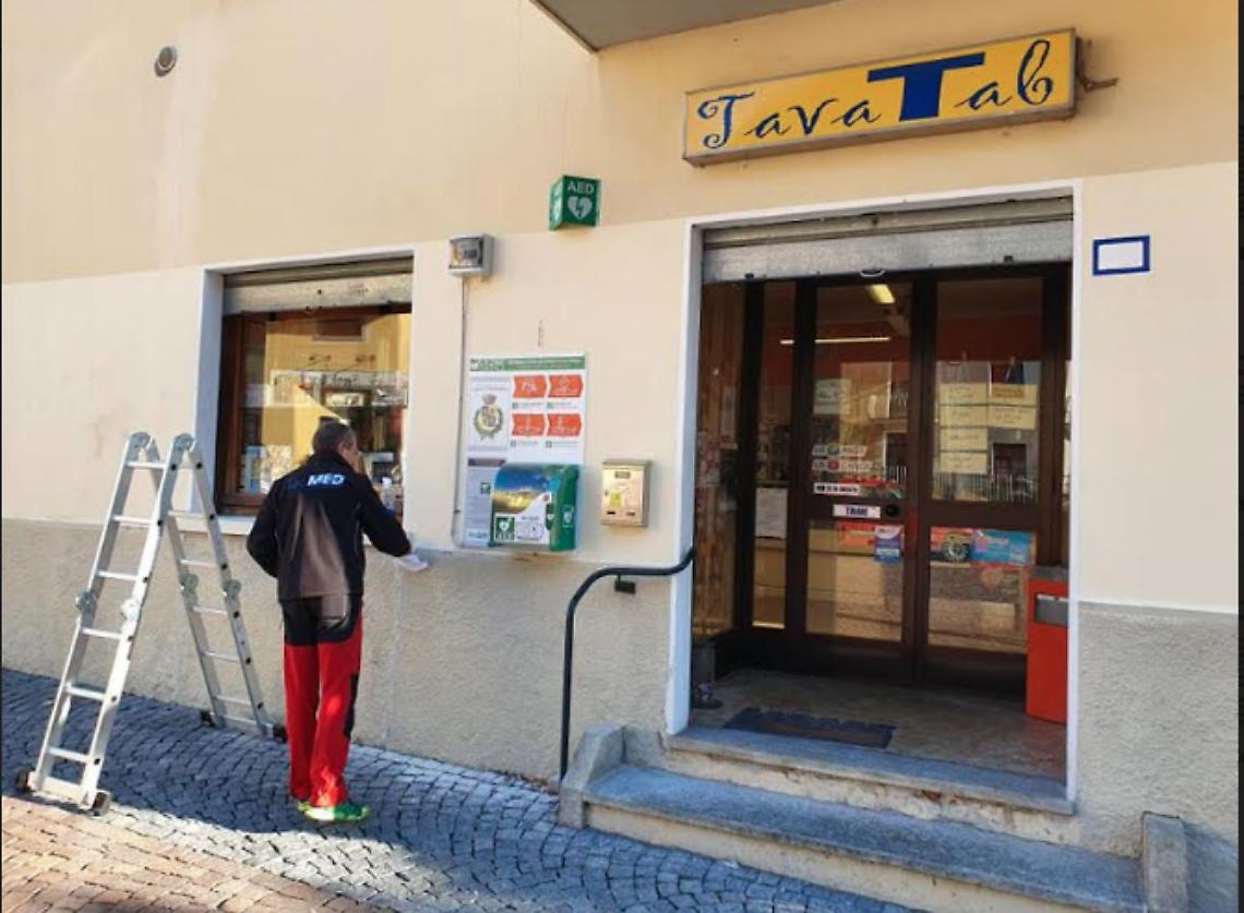 TAVAGNASCO. Istallati in paesi due nuovi defibrillatori