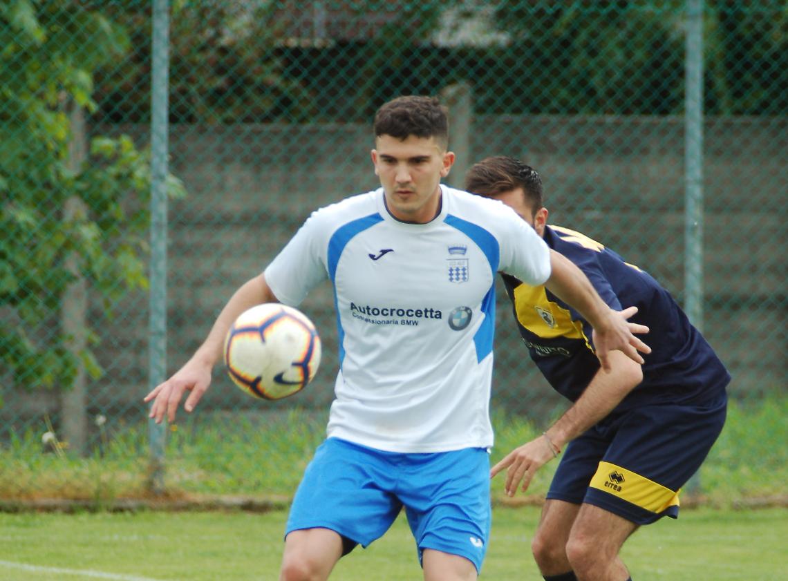 CALCIO. Seconda Categoria. Vallorco e Bajo Dora vincono e staccano le rivali