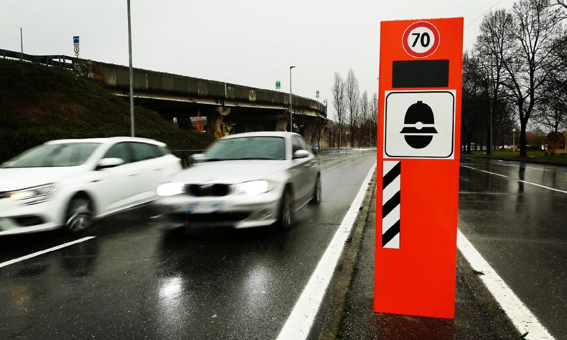 SETTIMO. Scontro furibondo sui VeloOk: "Zero multe, facciamo solo prevenzione"