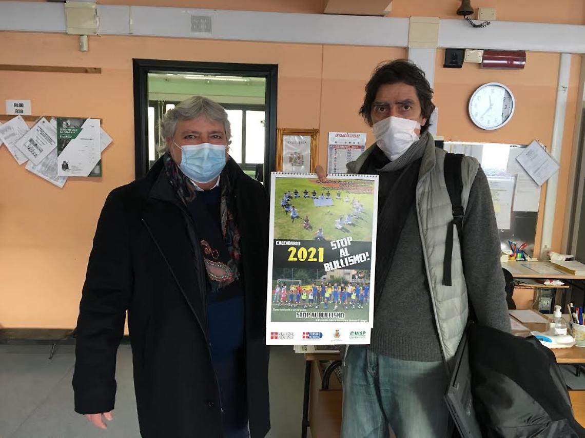 PIANETA UISP. Consegnati nelle scuole i calendari “Stop al bullismo e cyberbullismo 2021”