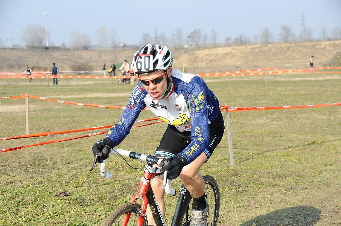 CICLOCROSS. Primo appuntamento dell’anno sul fango di Borgo d’Ale