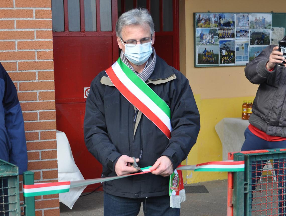CALCIO. Lo Junior Torrazza ha inaugurato il nuovo campo da calcetto