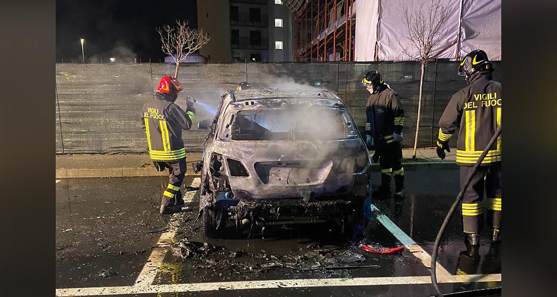 BORGARO. Due incendi in meno di 24 ore