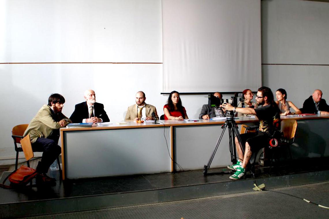 SETTIMO. “ZooSchool”, quando l’horror  viene immaginato tra i banchi