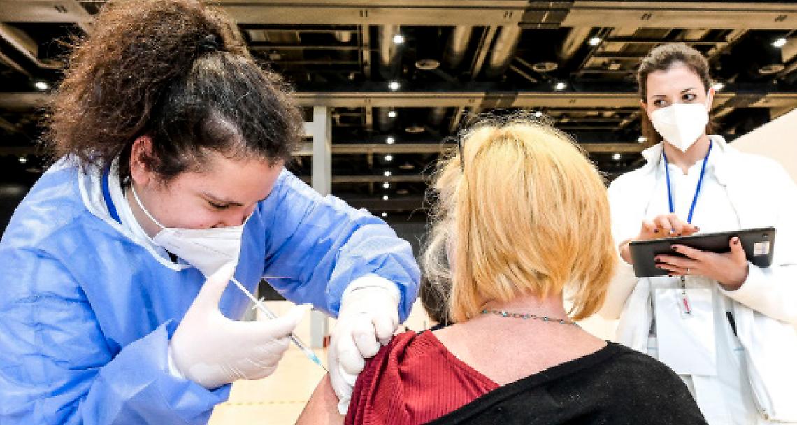 Vaccinazioni anti-Covid: le discriminazioni fatte ai soggetti più fragili e vulnerabili